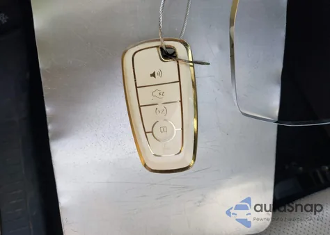 2022 Ford Escape Titanium from USA, damaged, VIN 1FMCU9J98NUA80422